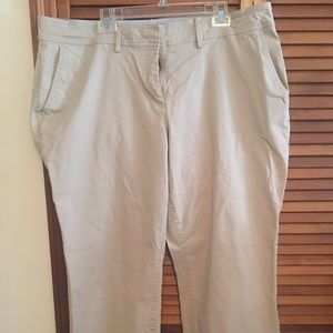 🦋GUC- TOMMY HILFIGER AUSTIN FIT KHAKI PANTS🦋